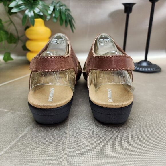 NIB ROMIKA SANDALS - Picture 8 of 11